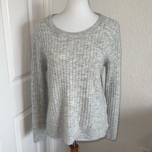 Old navy crew sweater